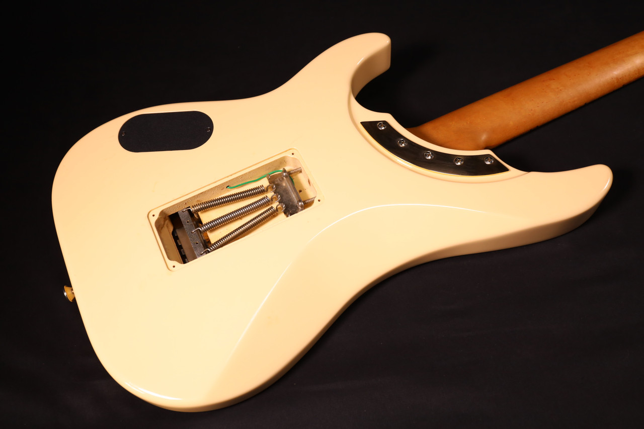 Washburn N6 Nuno Bettencourt Signature RARE ONLY 100 MADE Used 027