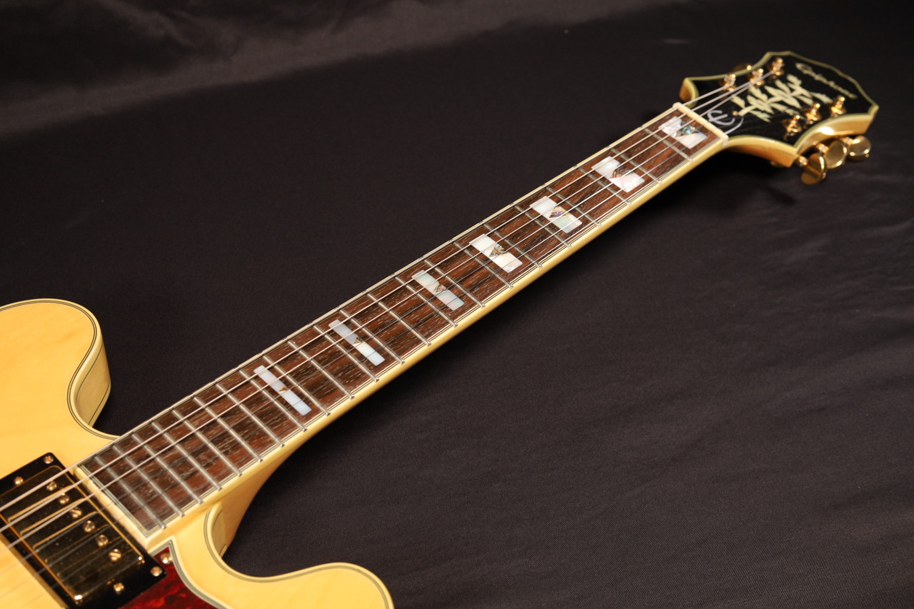 Epiphone Sheraton II with Rosewood Fretboard Natural Finish Made 