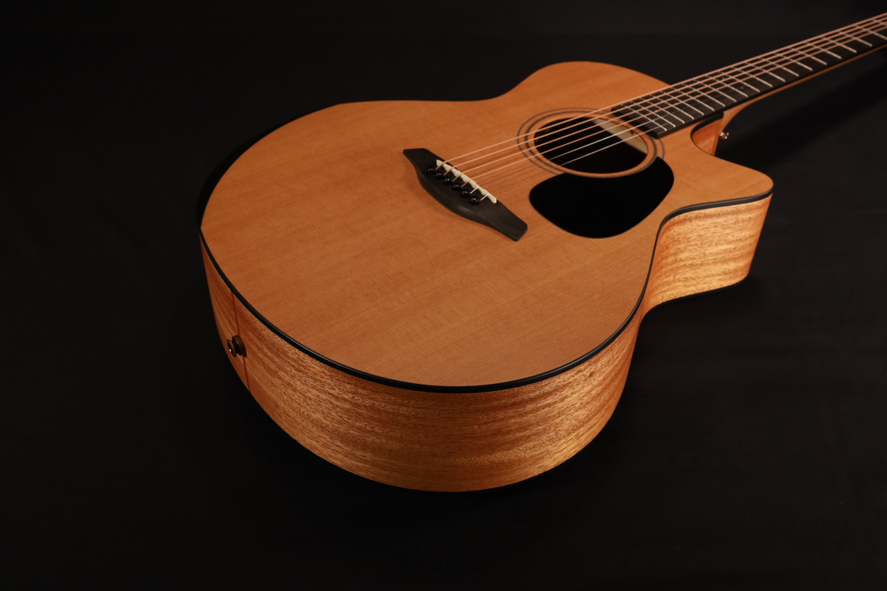 2025 NEW NECK Furch Blue Deluxe Gc-CM a Western Red Cedar