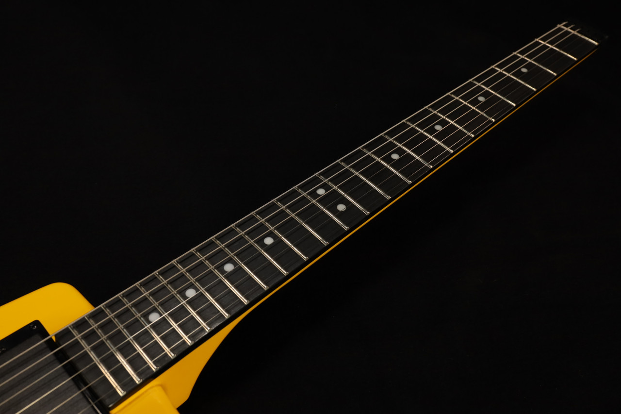 ギター Steinberger Spirit GT-Pro Deluxe Yellow Steinberger Sp GTPRO Dlx HY – Motor City Guitar