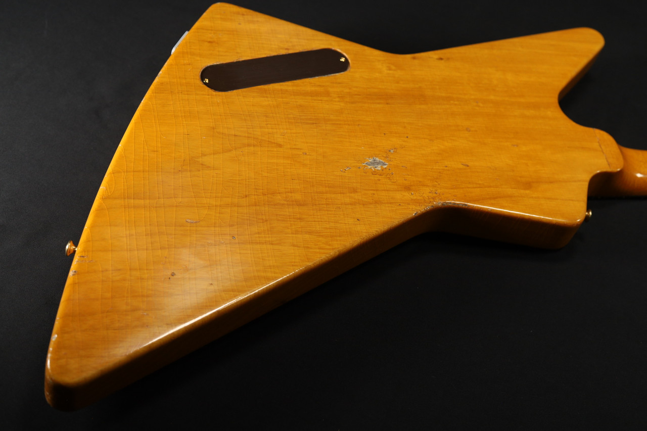 a-trak ブリジット 39.5 colombe 保証書付き Gibson Custom Shop CUSTOM ORDER 58 Korina Explorer Black Pcikguard