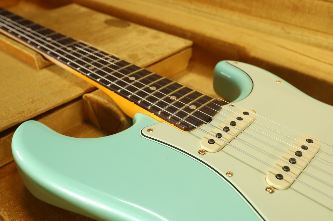 Fender Stratocaster コンポーネント Fender Custom Shop 60s Stratocaster Rosewood Fingerboard Closet