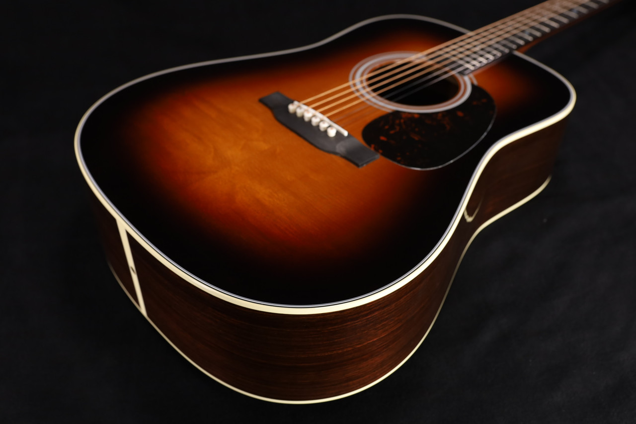 Martin D-28 Standard Series NEW 2025 - Sunburst - Liberty Music