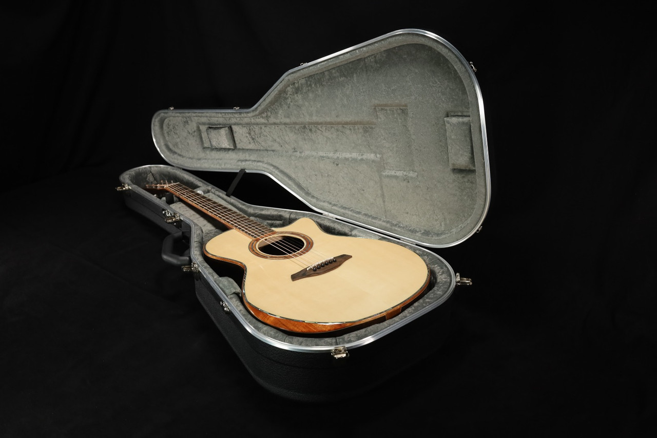 Furch Red Deluxe GC-LI Spruce Top Malaysian Blackwood with Case