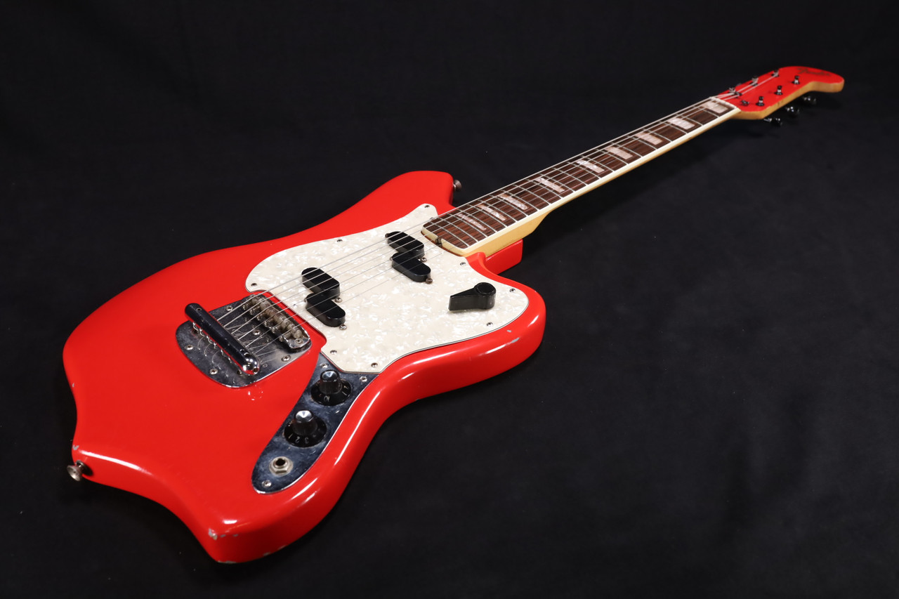 Fender Maverick 1969 - Fiesta Red Refin - owned by Rick Nielsen
