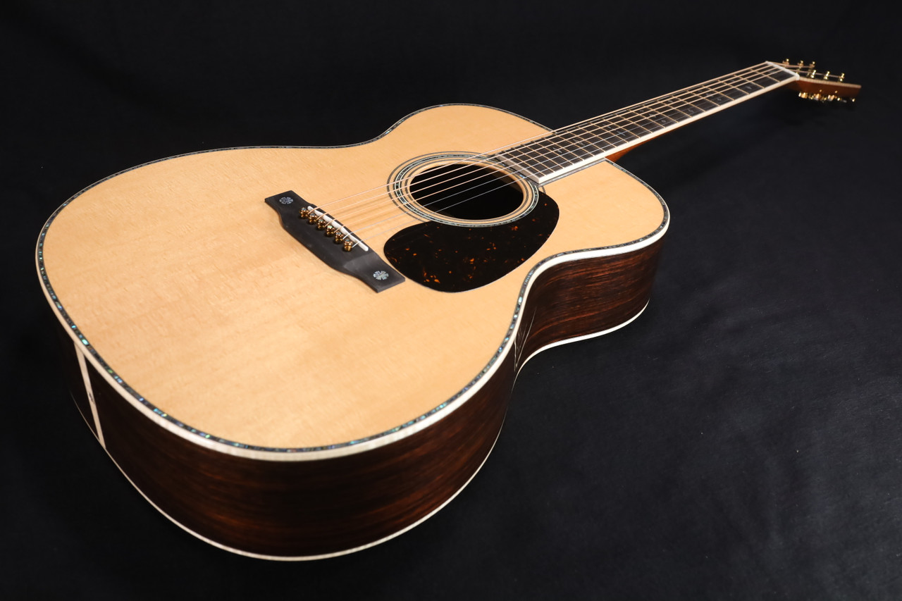 Martin 000-42 Modern Deluxe Acoustic Guitar 604 - Liberty Music