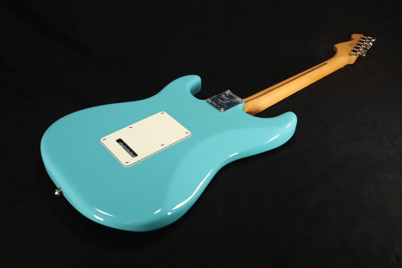 あ*な様 Fender Player II Series Stratocaste Fender Player II Stratocaster HSS Maple Fingerboard Aquatone Blue