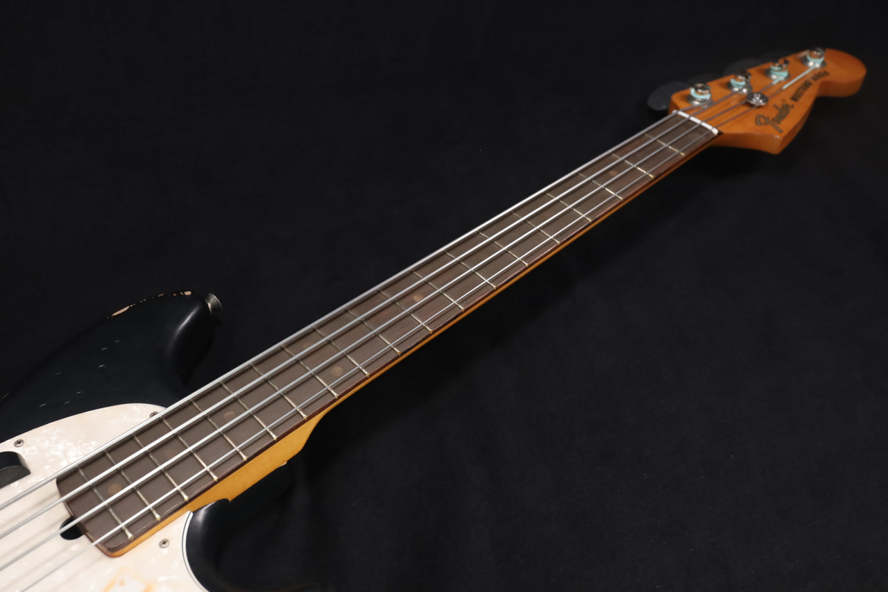 Fender JMJ Road Worn Mustang Bass Black 104 - Liberty Music