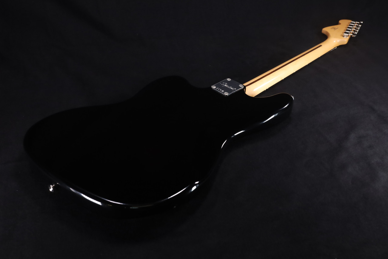 Squier Fsr Classic Vibe Bass Vi Maple Fingerboard Black Pickguard