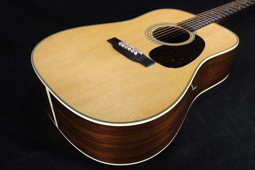Martin D-28 Standard Series NEW 2025 - Natural 268