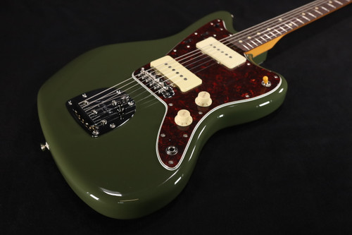 Fender Limited Edition Vintera II '50s Jazzmaster with Rosewood Fingerboard Olive Finish 654 Fender Limited Edition Vintera II '50s Jazzmaster with Rosewood Fingerboard Olive Finish 654