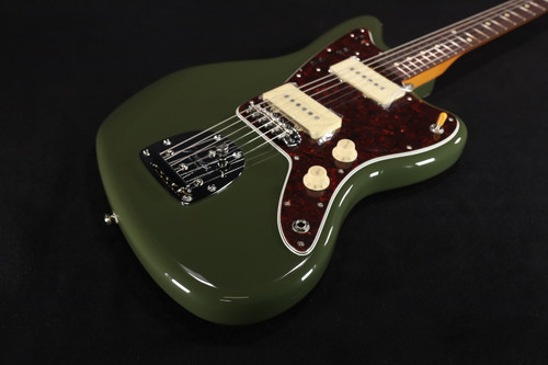 Fender Limited Edition Vintera II '50s Jazzmaster with Rosewood Fingerboard Olive Finish 605 Fender Limited Edition Vintera II '50s Jazzmaster with Rosewood Fingerboard Olive Finish 605
