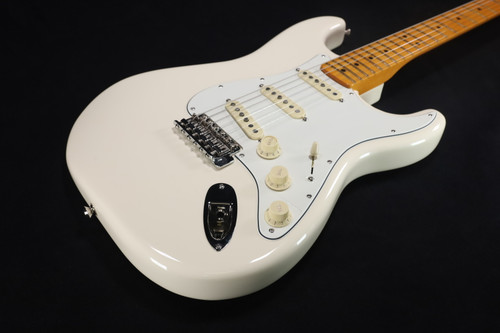 Fender Limited Edition American Vintage II 1973 Stratocaster Olympic White 324