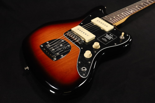Fender Player II Jazzmaster Rosewood Fingerboard 3-Color Sunburst 591 Fender Player II Jazzmaster Rosewood Fingerboard 3-Color Sunburst 591