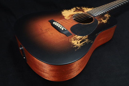 Martin Guitar D Jr-10E Street Legend Burst Satin Spr/Sap with Softshell Case 447