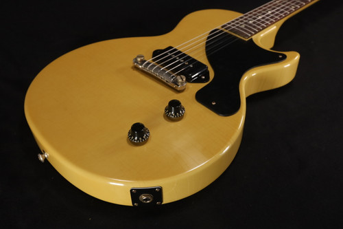 Gibson Custom Shop 1957 Les Paul Junior Single Cut Reissue Ultra Light Aged TV Yellow - LPJRSC57ULTVNH1 639