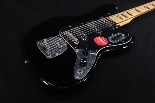 Squier Fsr Classic Vibe Bass Vi Maple Fingerboard Black Pickguard