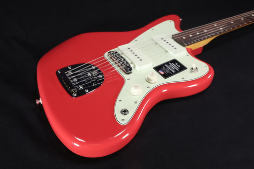 Fender American Professional Classic Jazzmaster Rosewood Fingerboard Faded Dakota Red 765