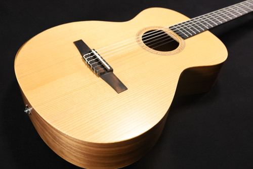 Taylor Academy 12e-N Grand Concert Acoustic-Electric Guitar  Natural 065