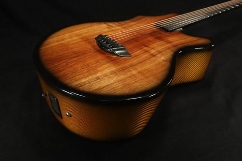 MINT Emerald X30 with blendable Ghost pickup w/ K&K mini USED / cannon