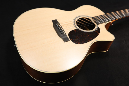 Martin GPC16E Grand Performance Cutaway Spruce Top with Rosewood Back and Sides 936
