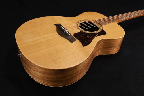 Taylor Academy 12e Grand Concert Acoustic-Electric Guitar  Natural 105