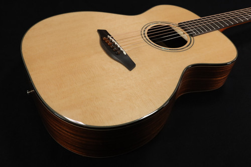 Furch Yellow OM-SR Sitka Spruce / Indian Rosewood with Case 671