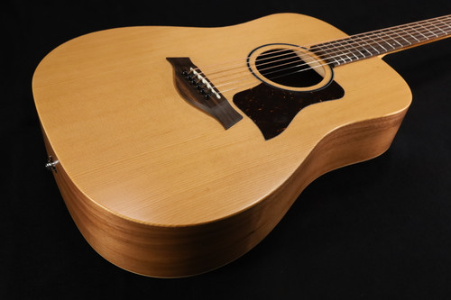 Taylor Big Baby Taylor BBTe Acoustic-electric Guitar 097