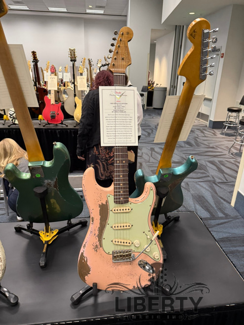 Fender Custom Shop 1963 Stratocaster - Relic - Aged Shell Pink - Master Built By Greg Fessler PRE ORDER