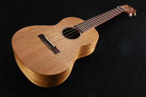 Martin T1K Tenor Ukulele - Natural 362