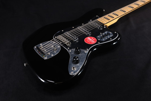 Squier Fsr Classic Vibe Bass Vi Maple Fingerboard Black Pickguard Matching Headstock Black 721
