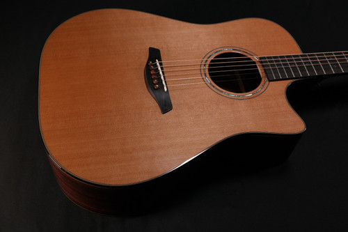 Furch Yellow Dc-CR SPA Dreadnought Cutaway (Cedar/Rosewood) w/ SPA Hard case