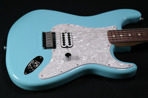 Fender Limited Edition Tom Delonge Stratocaster, Rosewood Fingerboard, Daphne Blue - IN STOCK NOW - 492