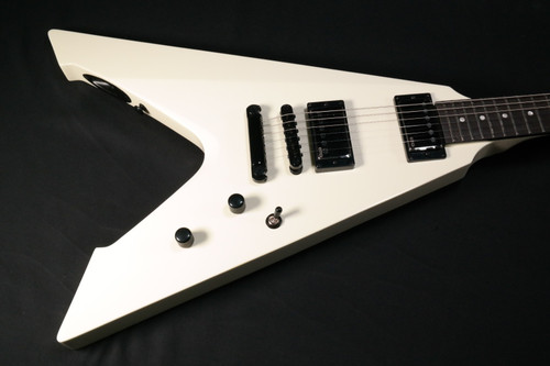 ESP/LTD James Hetfield Vulture Olympic White 187