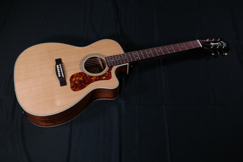 OM Body Solid Top Acoustic Guitar(AFM16‐OM) - Aileen Music