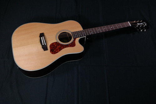 Guild D-150CE -  100 All Solid Dreadnought - Natural Gloss 320