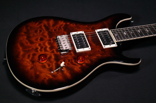 PRS SE Custom 24  Black Gold Sunburst 196