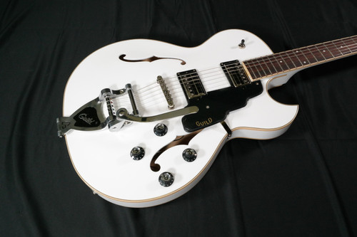 Guild Starfire I SC  *NEW -  Newark Florentine-Cut Semi-Hollow w/tremolo - Snowcrest White 340