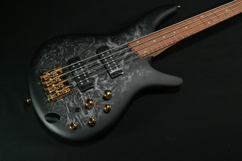 Bass Guitars - Page 13 - Liberty Music