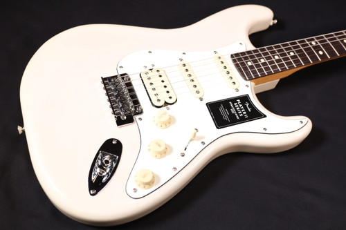 Fender Player II Stratocaster Rosewood Fingerboard White