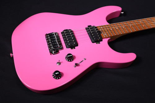 Charvel Pro-Mod DK24 HH 2PT CM, Caramelized Maple Fingerboard, Bubblegum Pink 378
