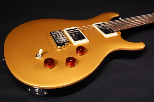 PRS SE DGT MOONS - Gold Top DGM22GT 679 - Liberty Music