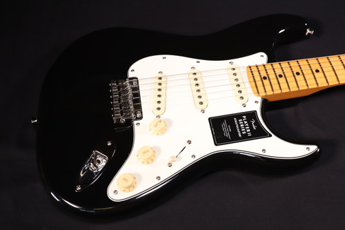 ギター Fender Stratocaster Maple Fingerboard Fender Player II Stratocaster Chambered Ash Body Maple Fingerboard