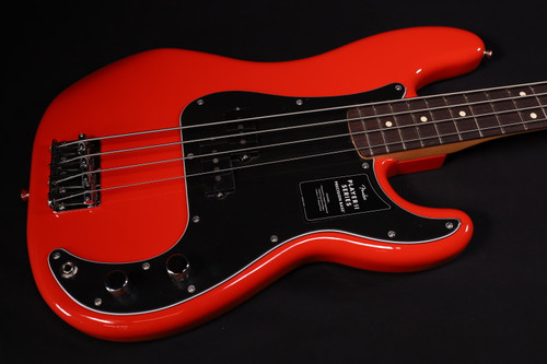Fender Player II Precision Bass Rosewood Fingerboard Coral Red