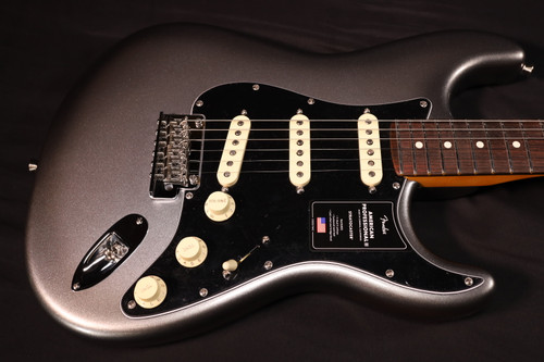 Fender American Professional II Stratocaster - Rosewood