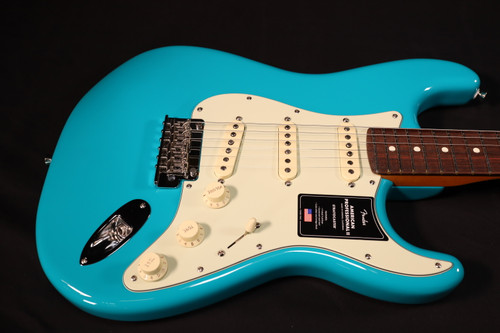 Fender American Professional II Stratocaster Rosewood Fingerboard