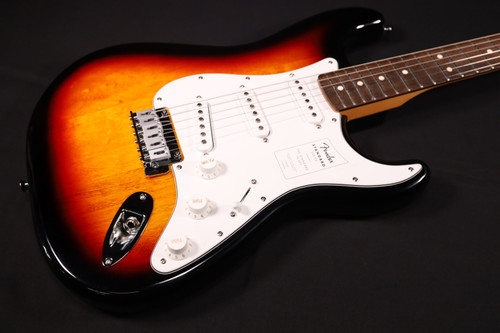 Fender Standard Stratocaster Laurel Fingerboard White Pickguard 3