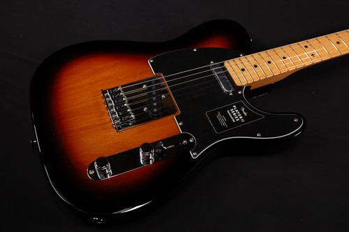 Fender Player II Telecaster Maple Fingerboard 3-Color Sunburst 511