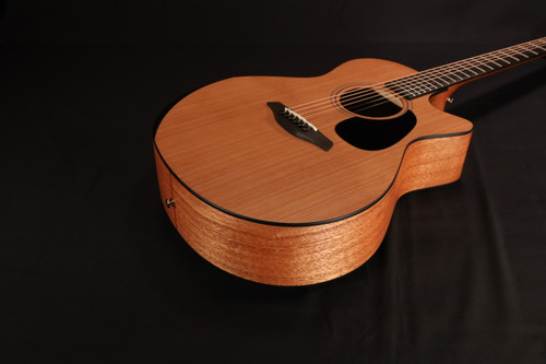2025 NEW NECK Furch Blue Deluxe Gc-CM a Western Red Cedar