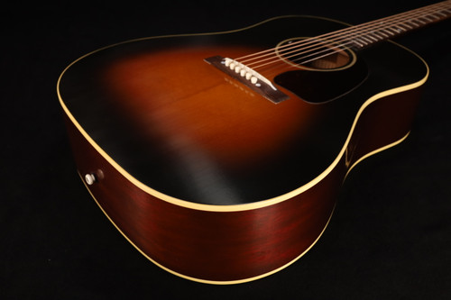 Gibson Custom Shop 1942 Banner J-45 Vintage Sunburst / PARSONS